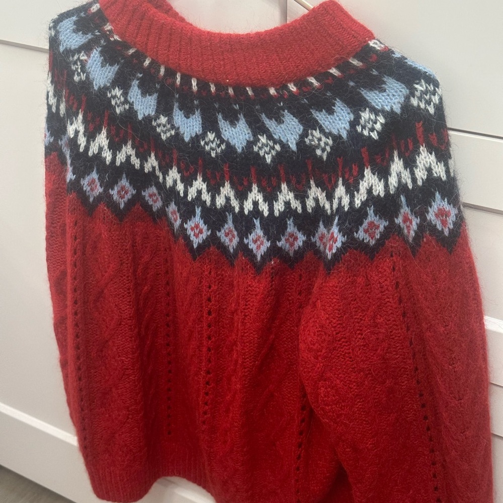 Rag & Bone Red and Navy Patterned Sweater